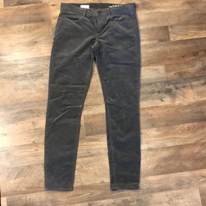 GAP // Grey Corduroy Skinny Pant 27r